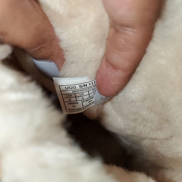 Ugg mini bailey bows boots - Picture 3 of 7